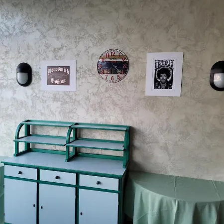 L'auberge De L'olive فندق دومبيري سور بيسبري