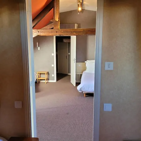 L'auberge De L'olive Dompierre-sur-Besbre